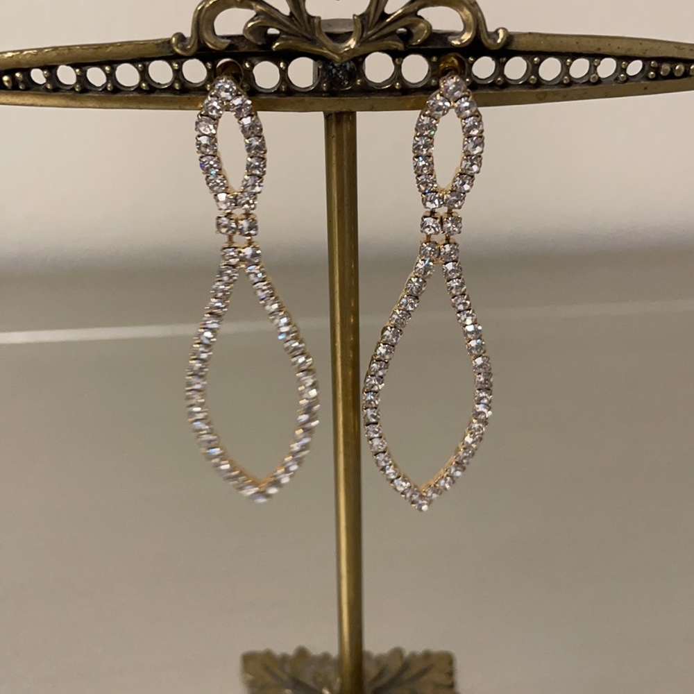 🛍 Earrings
